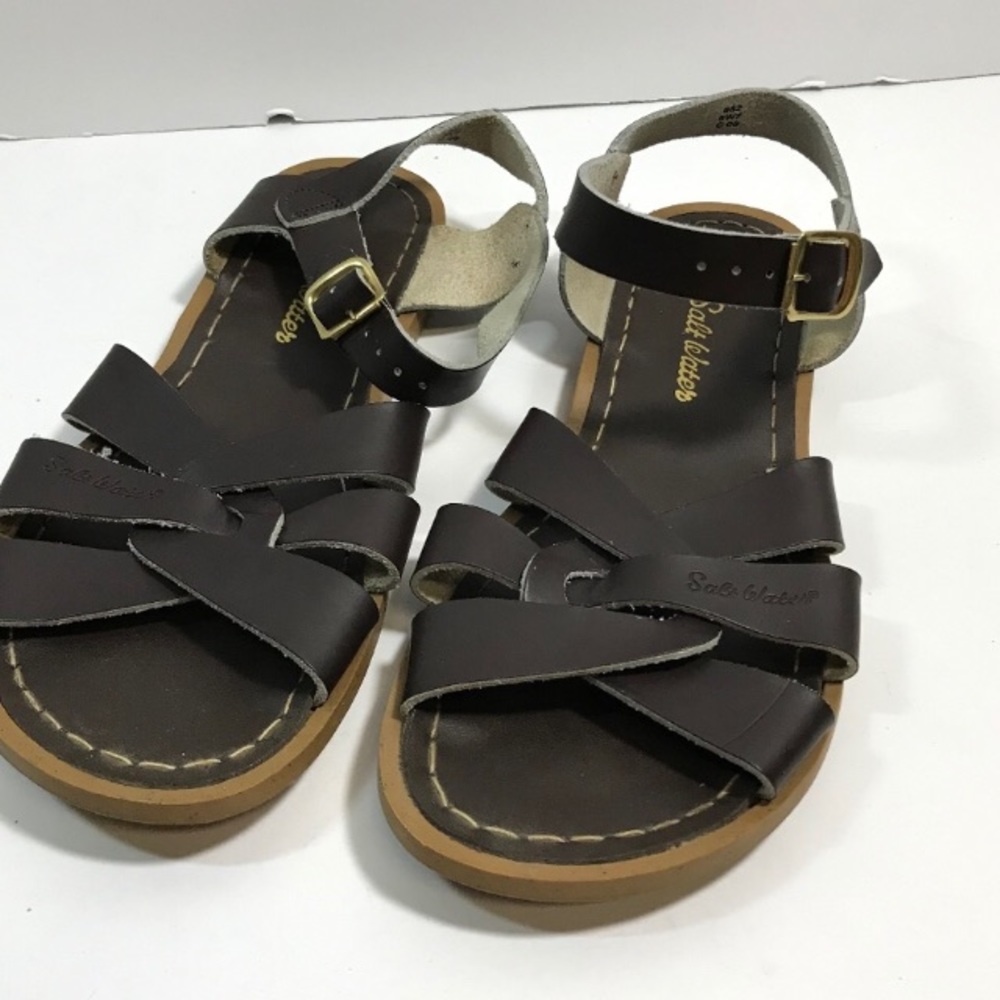 New Hoy Salt Water Sandals sz 7 brown